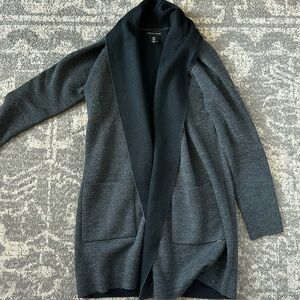 Adrienne Vittadini Long Cardigan Sweater size small